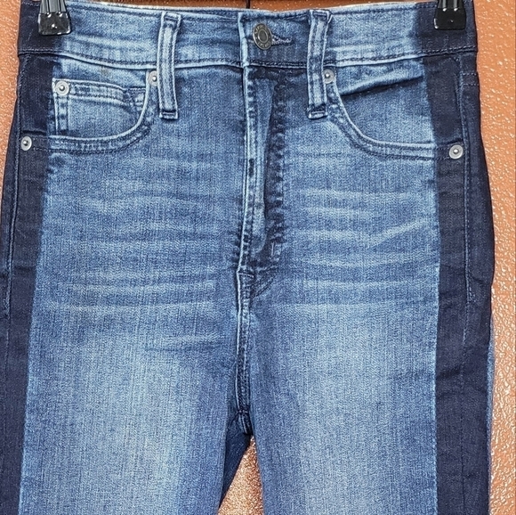 GAP True Skinny Jeans Women’s Size 26P – Blue with Dark Side Stripe - Picture 8 of 8